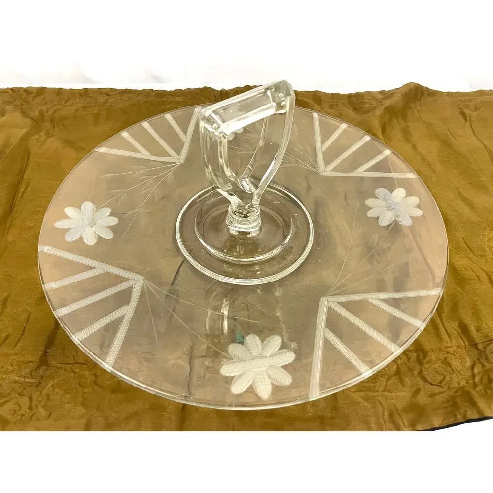 VTG Etched Clear Crystal Center Handle Tray Plate with Etched Flowers‎ 10.5